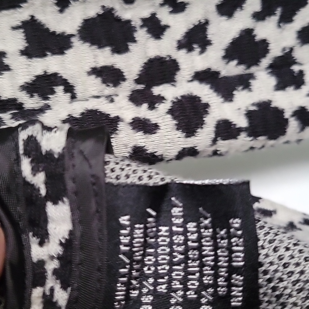Jacket - Picture 4 of 4